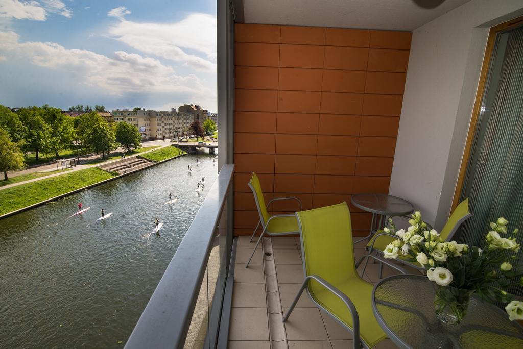 Staywin Riverfront Lofts Гданьск Экстерьер фото